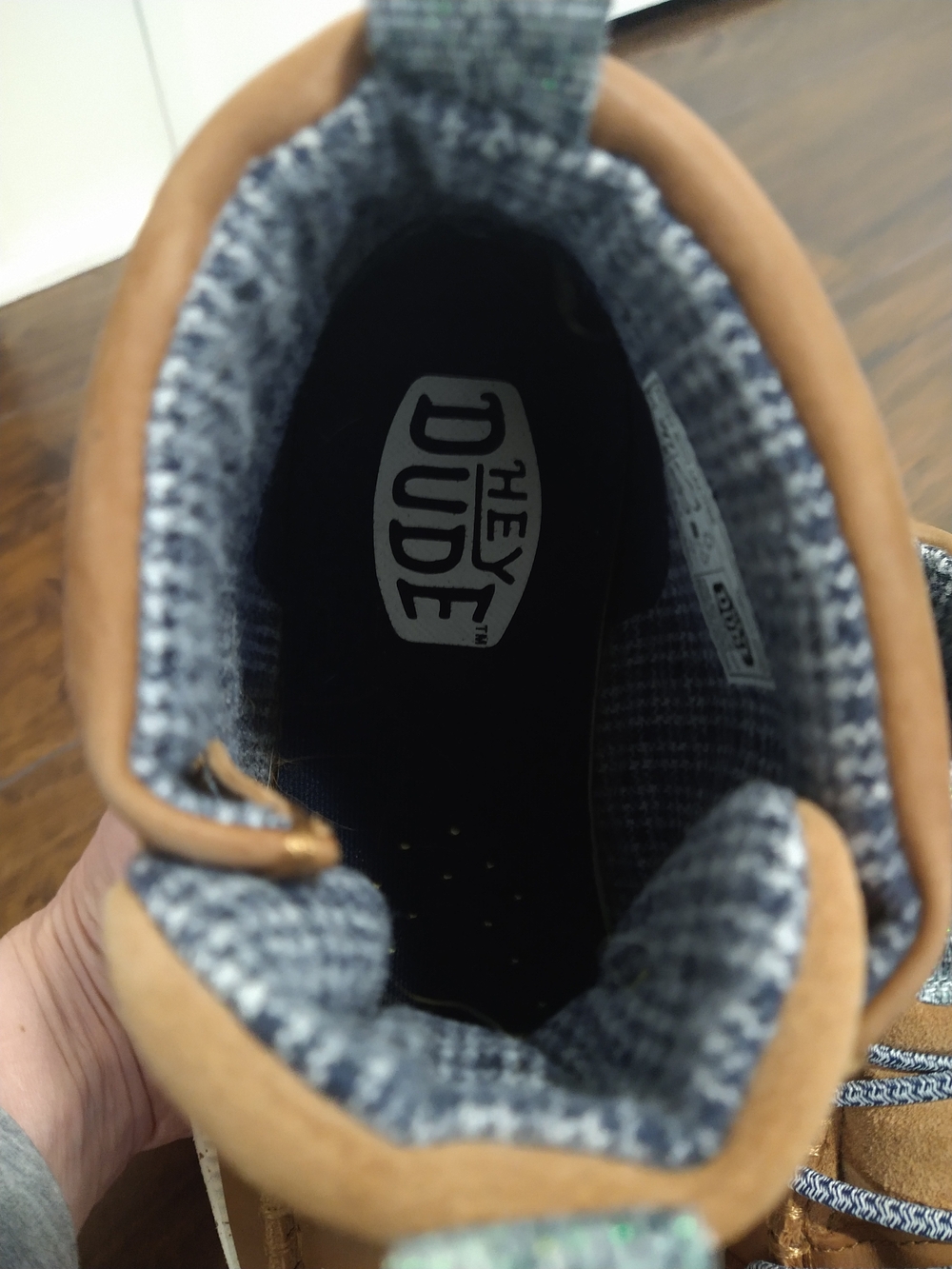 Hey Dude Women's Chukka Boots in Brown with White Sole - Picture 4 of 6